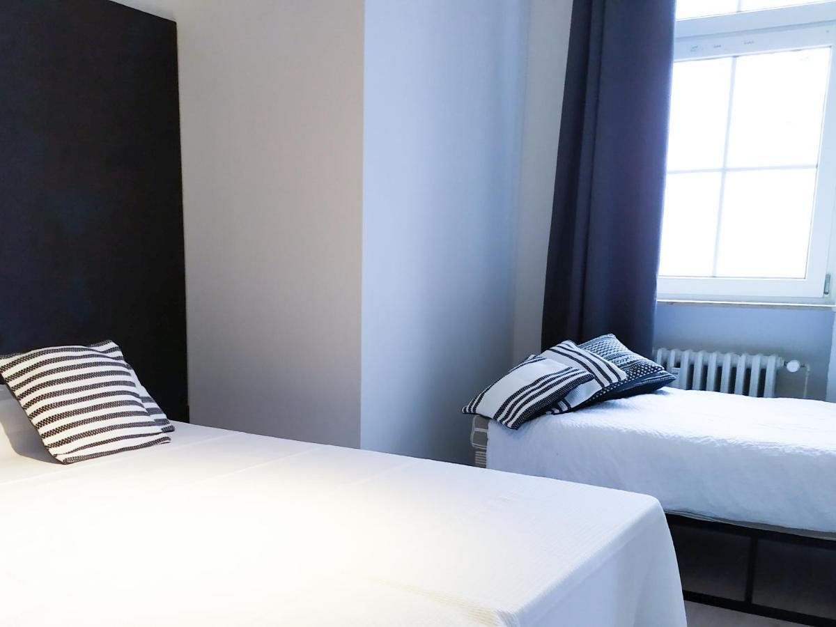 Alte Schule Gaestehaus - Fraeulein Apartment Bitburg Eksteriør bilde